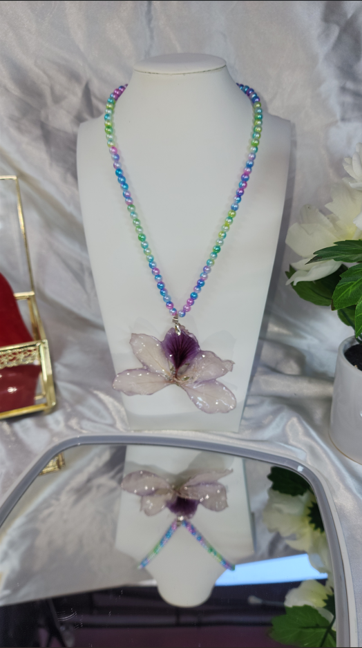 🏵️Beautiful natural wild purple Hibiscus flower necklace.📿