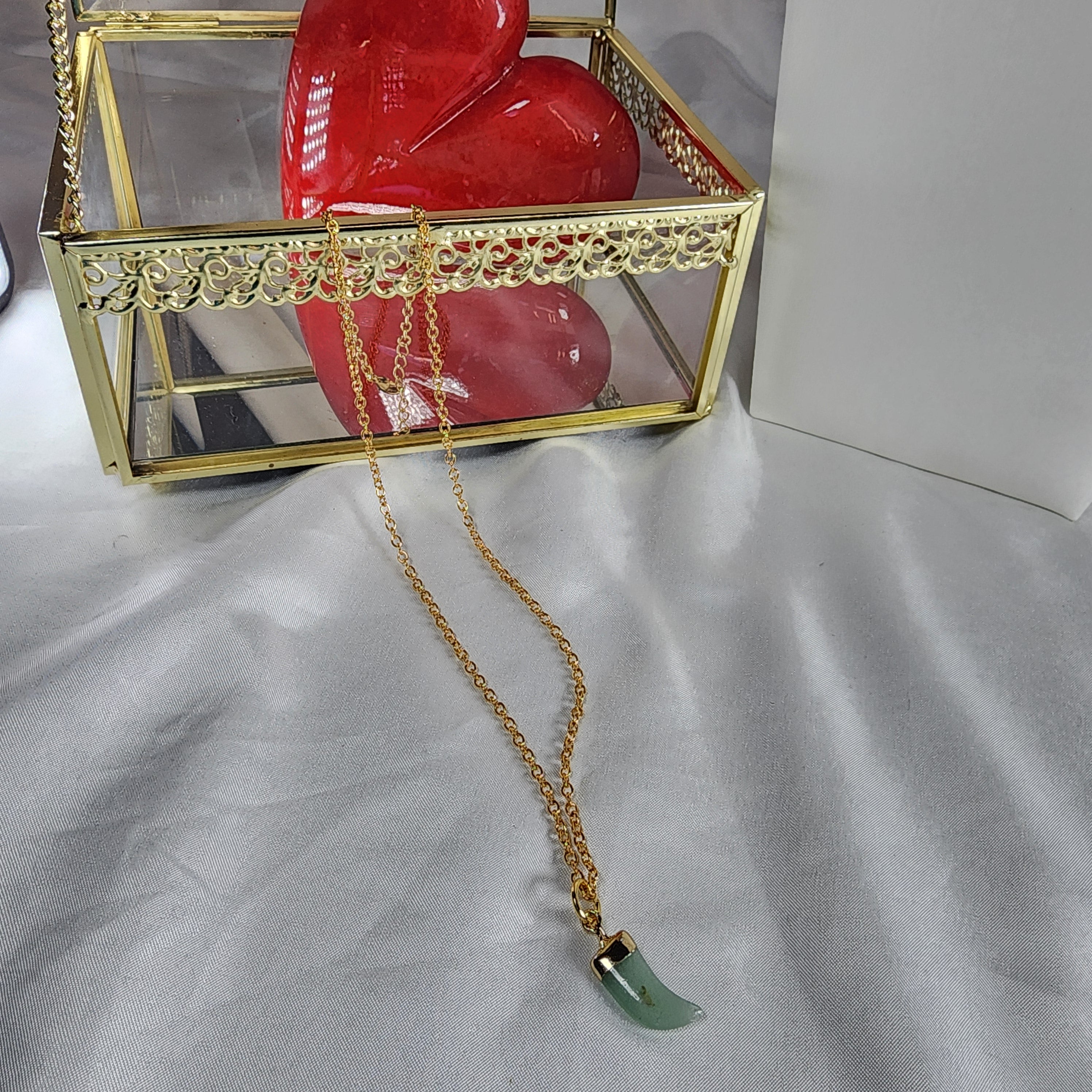 💮Natural stone crystal necklace.📿