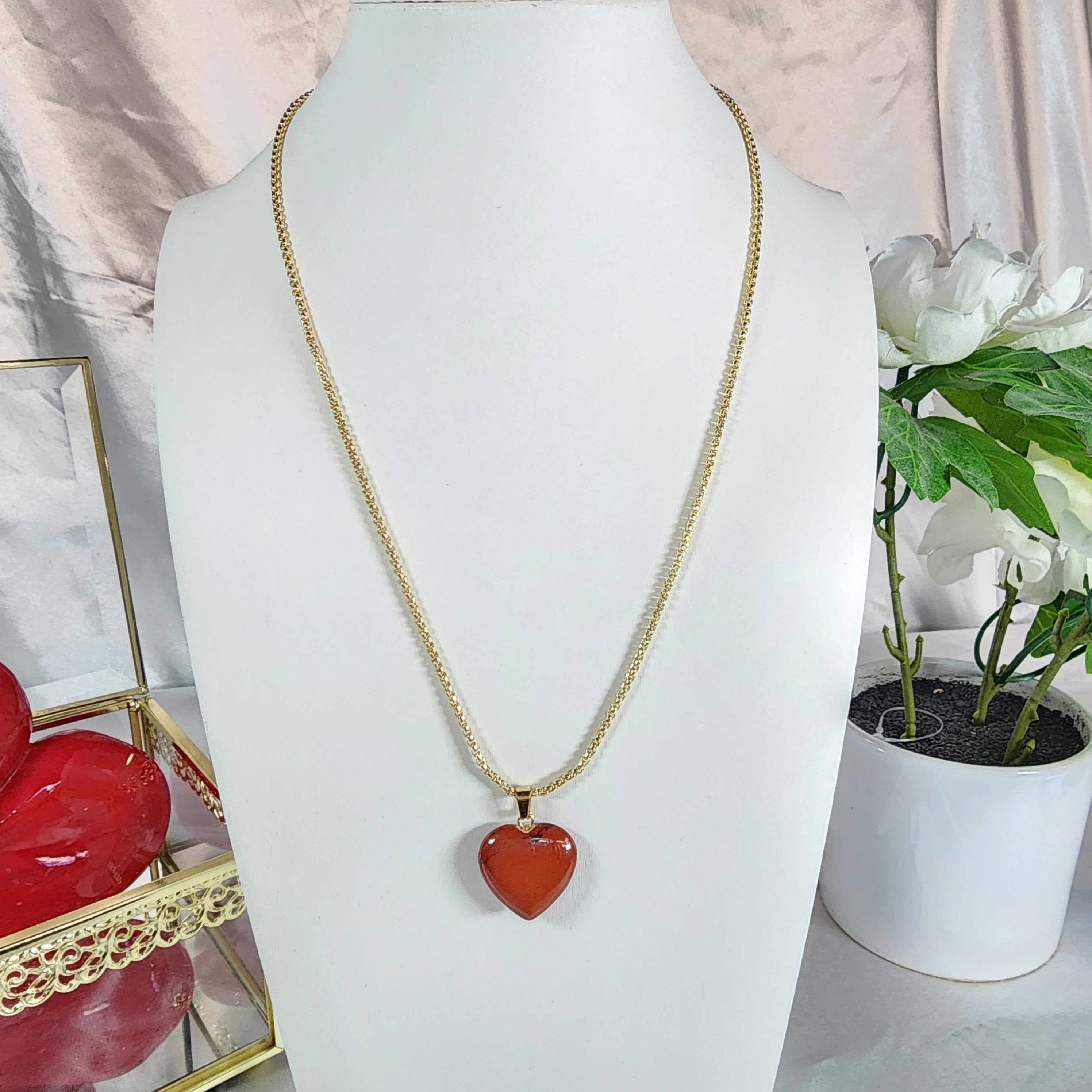 💮Gold-plated thin choker with a red passion heart.📿