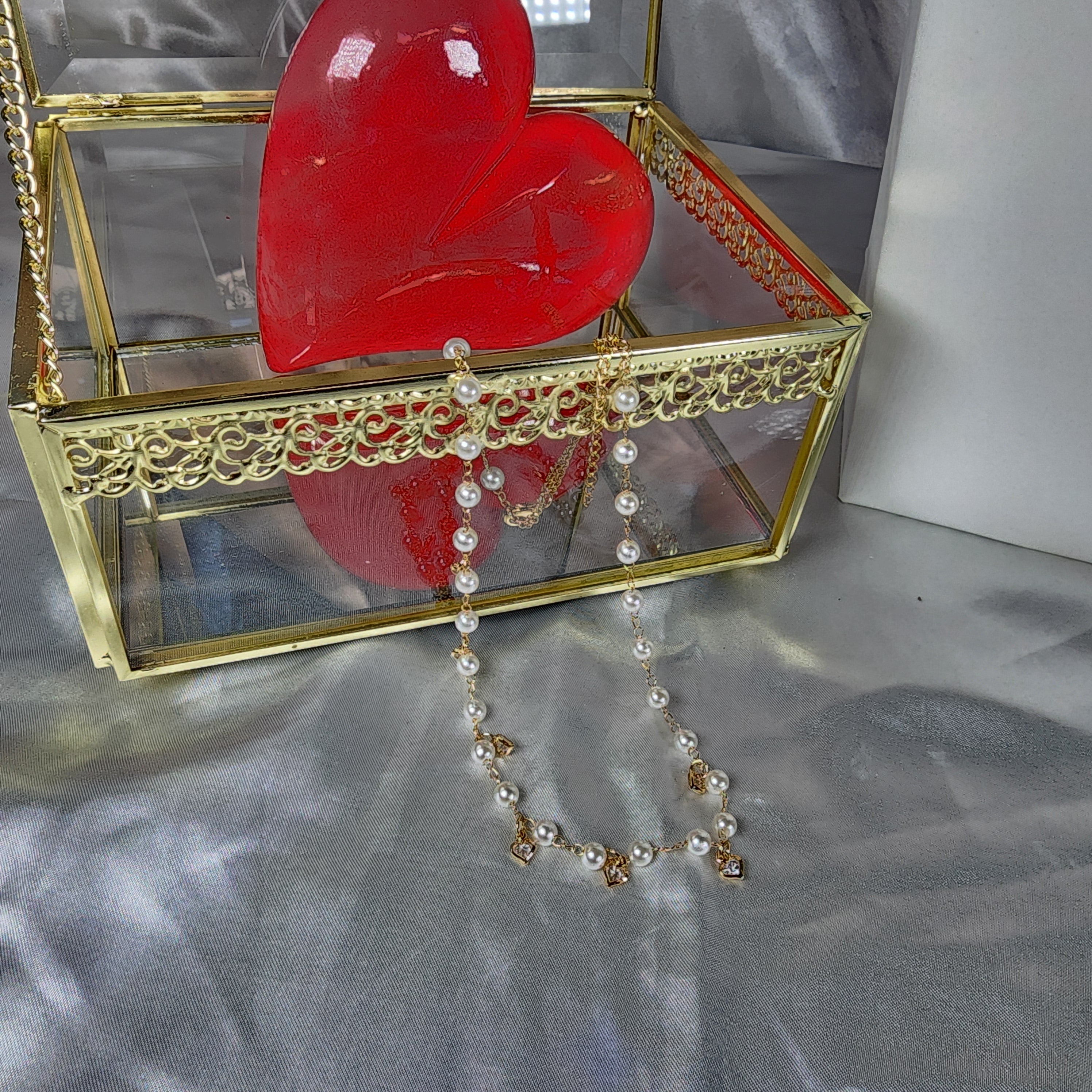 💮Pearl and heart choker necklace.📿
