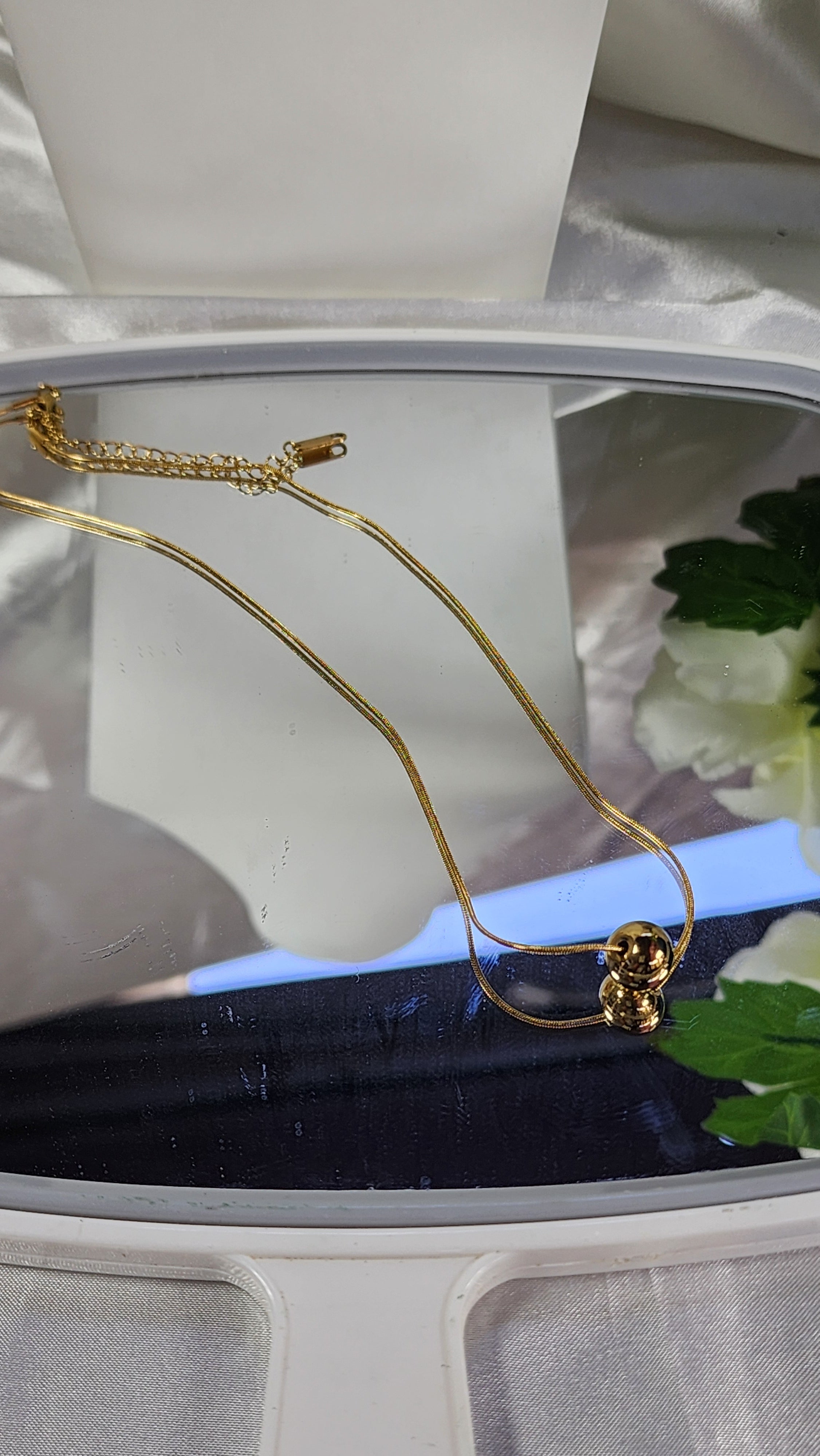 💮Gold-plated ball pendant choker.📿