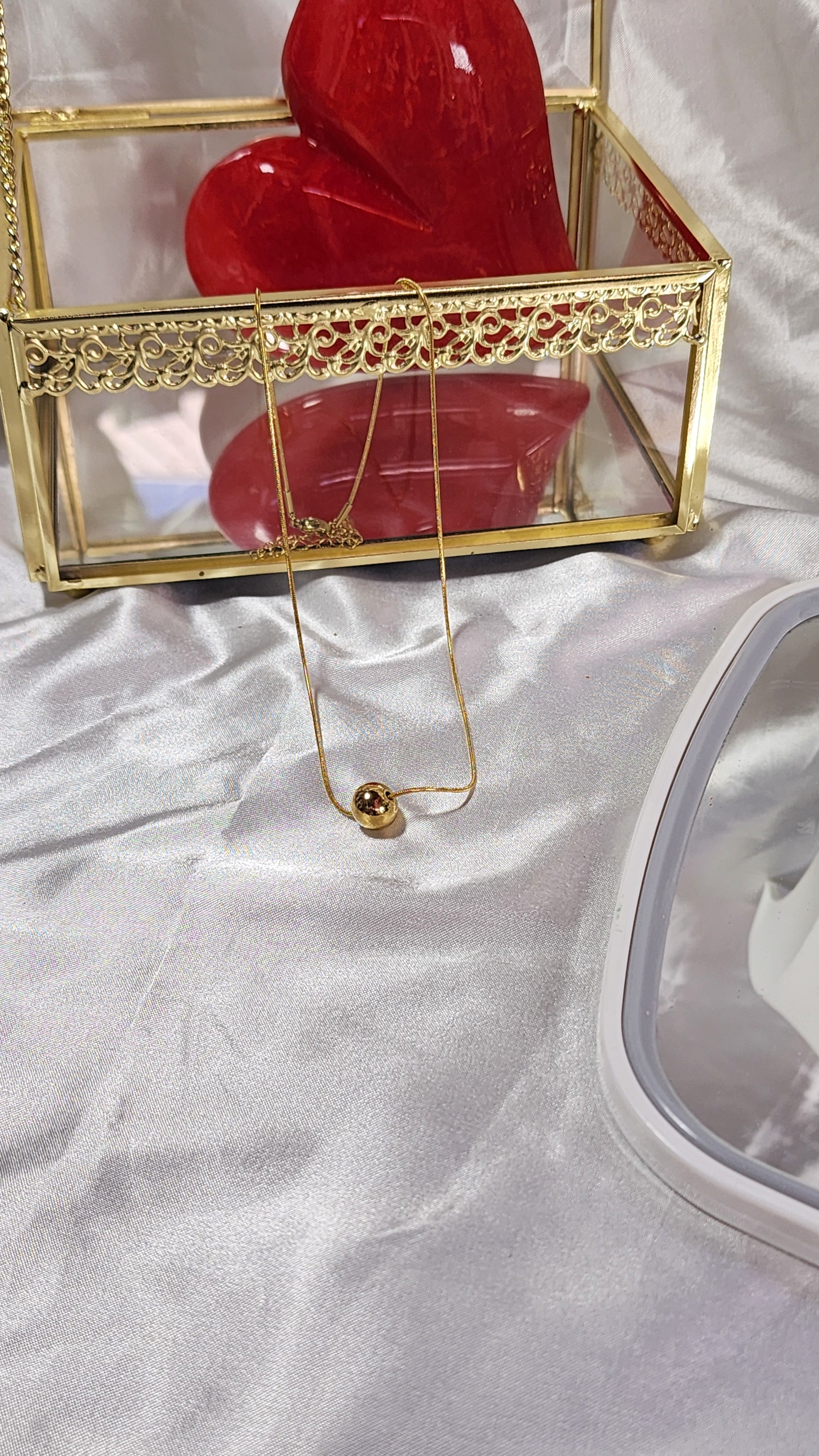 💮Gold-plated ball pendant choker.📿