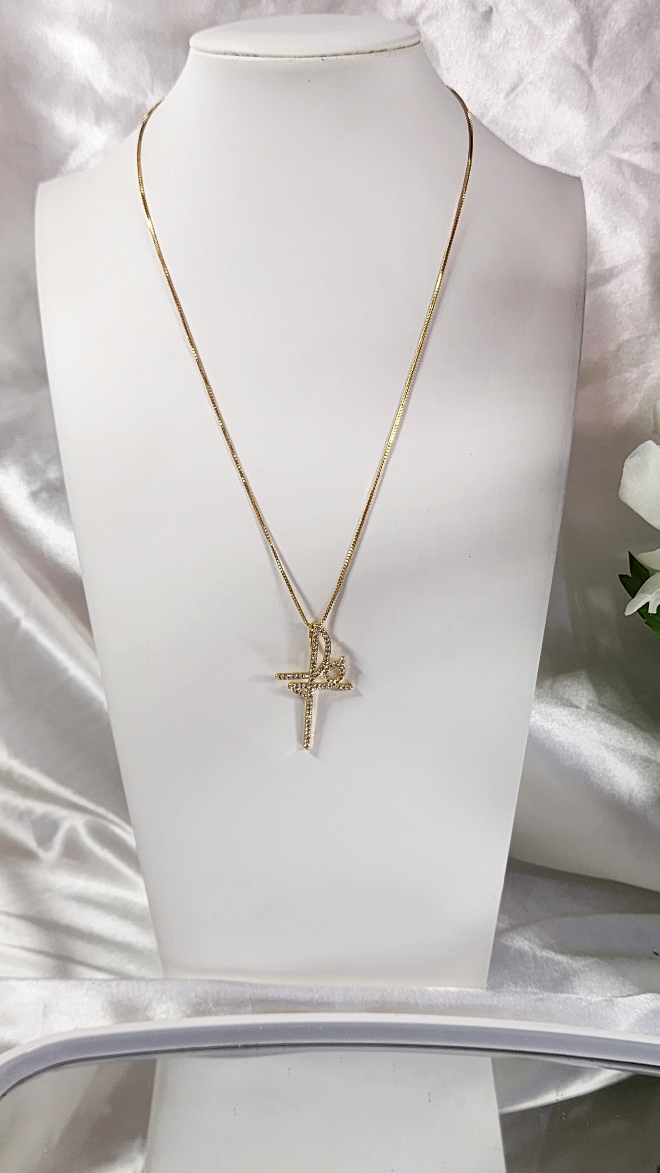 💮Religious necklace with FE cross pendant.📿
