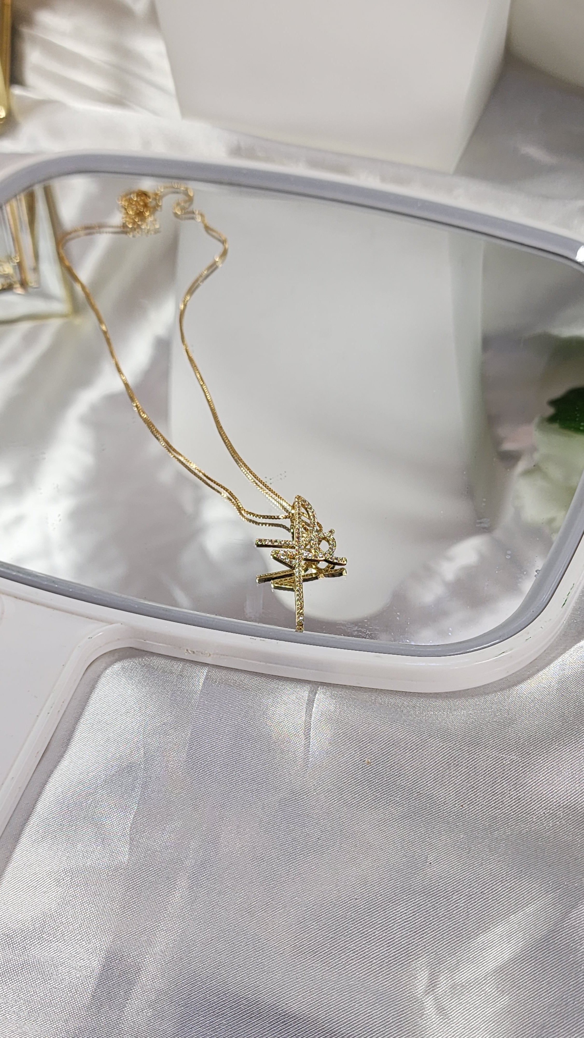 💮Religious necklace with FE cross pendant.📿