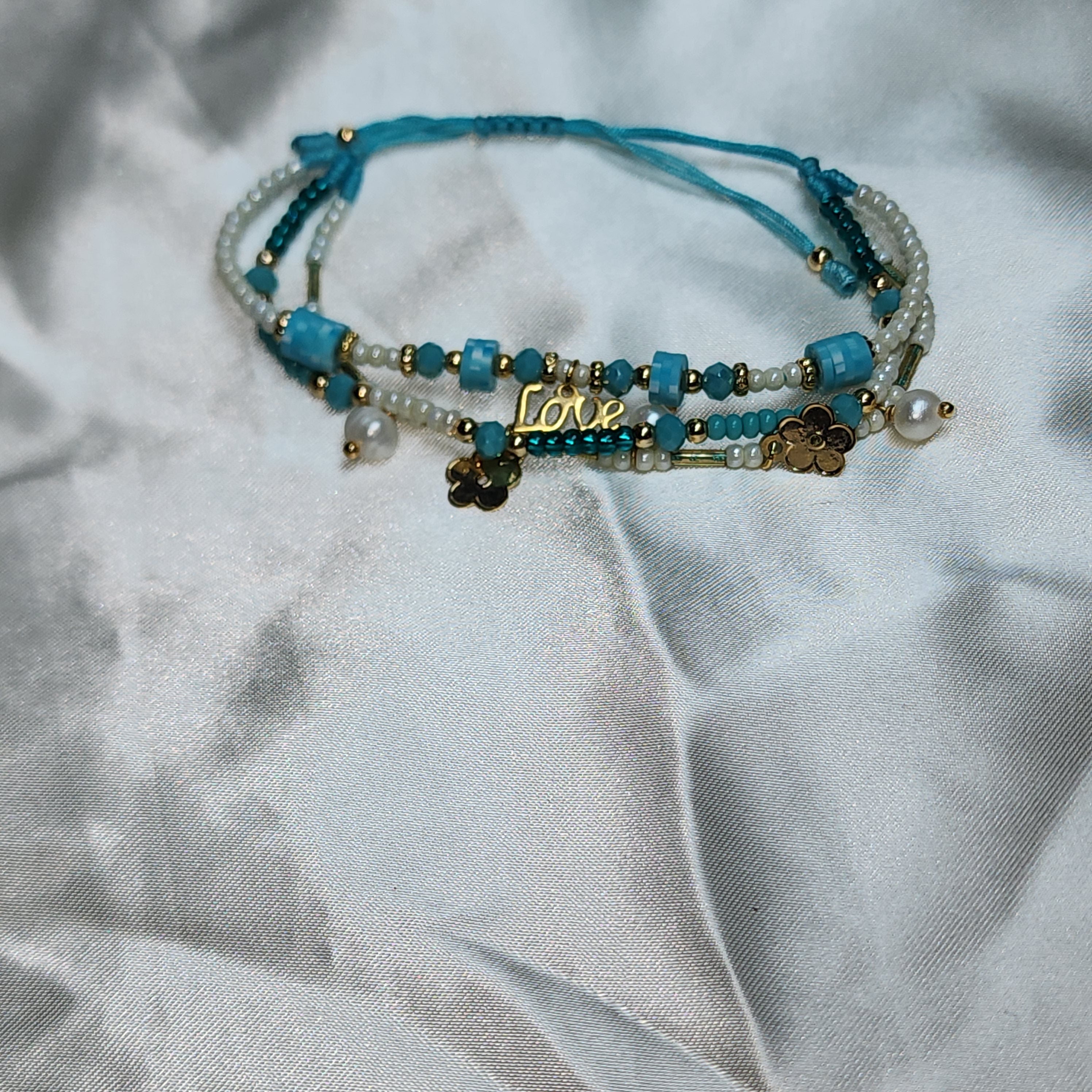 💮Handwoven bracelets.📿