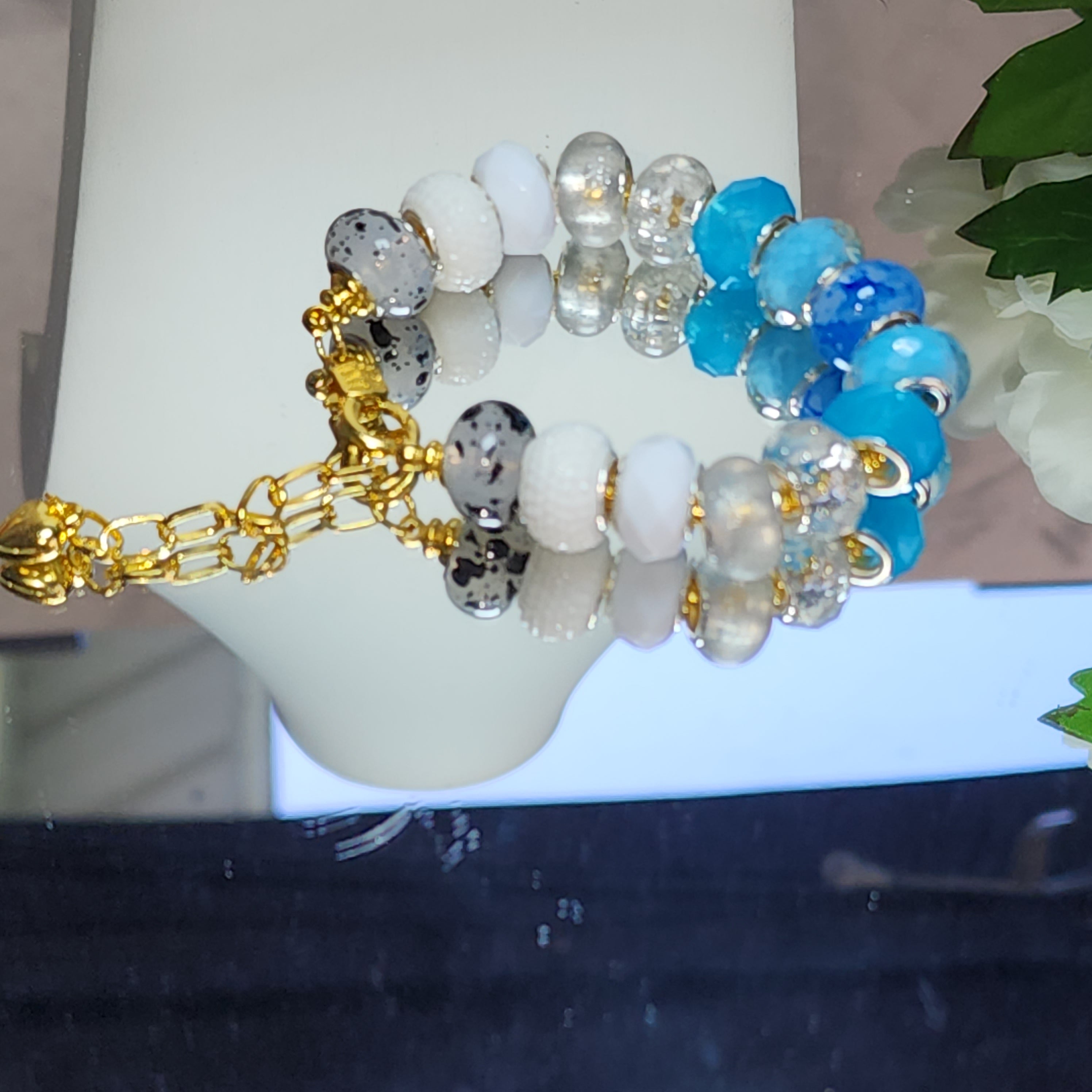 💮Beautiful colorful bracelet with different designs.📿