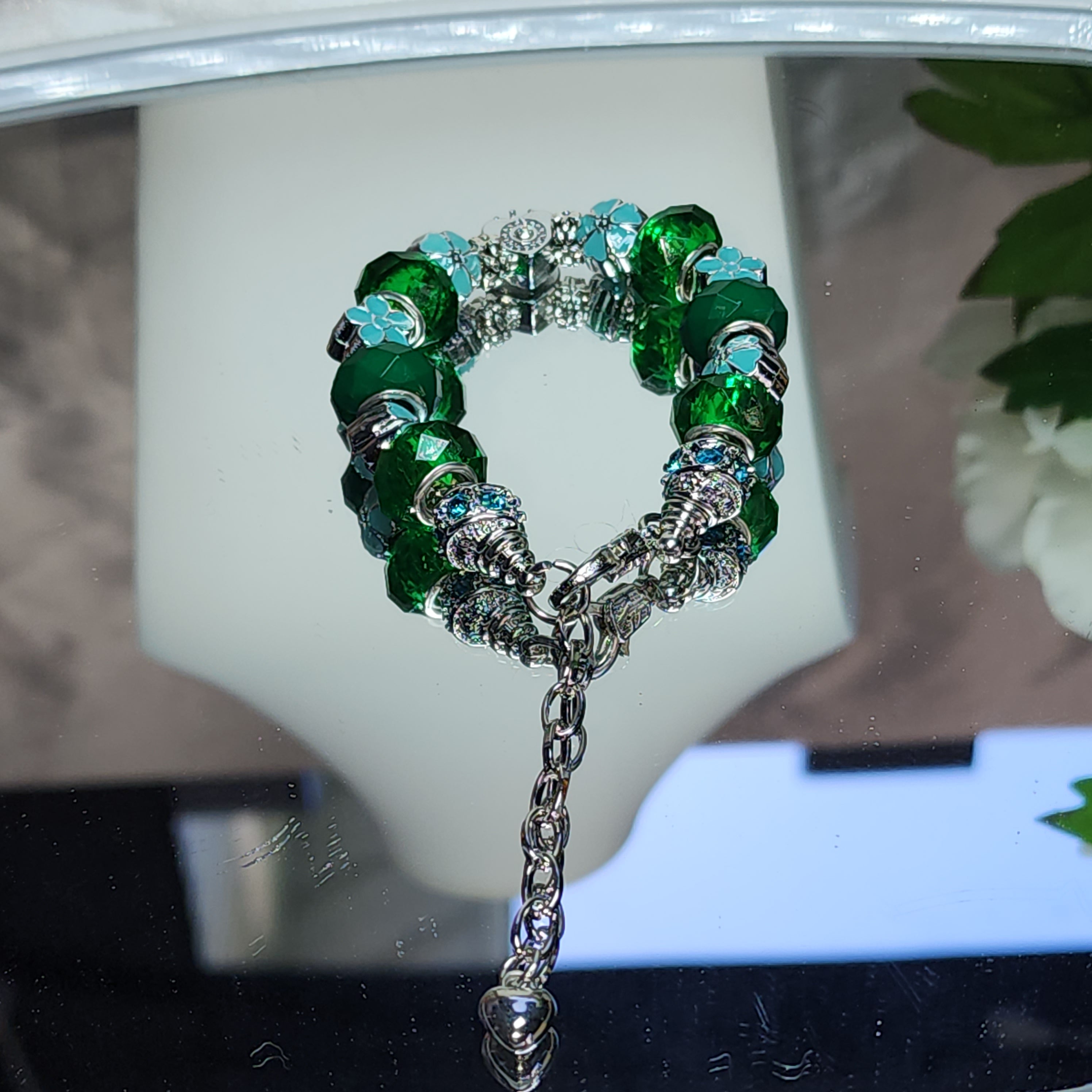 💮Beautiful colorful bracelet with different designs.📿
