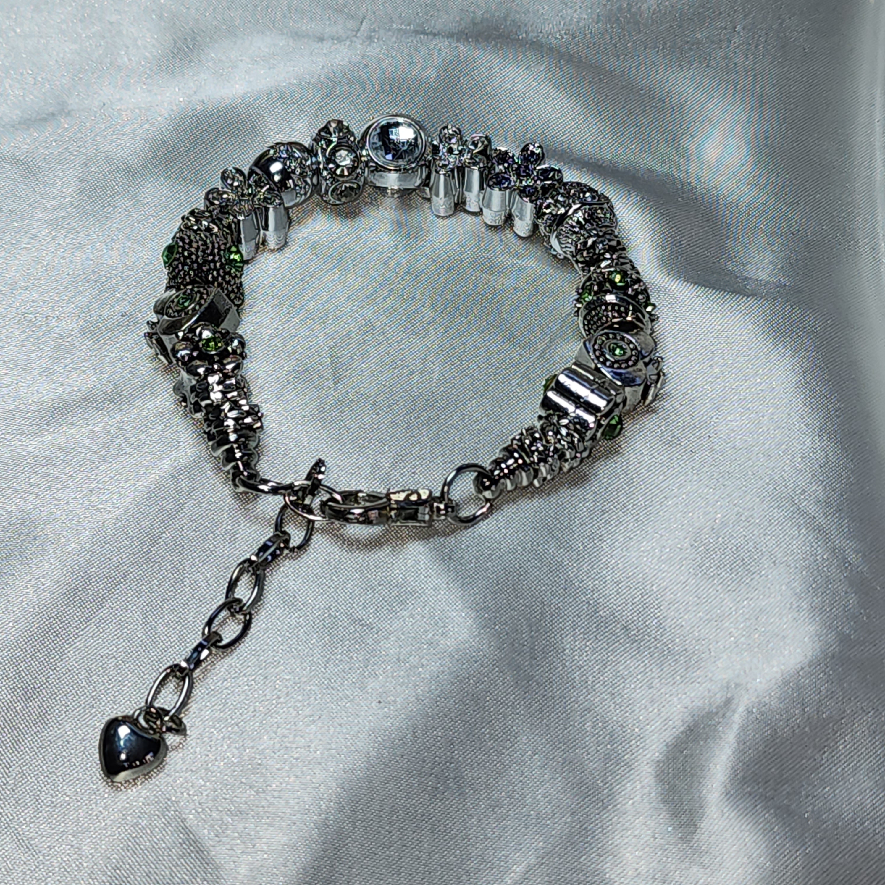 💮Beautiful colorful bracelet with different designs.📿